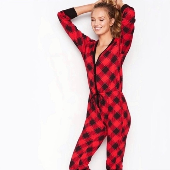 Victoria's Secret Pants - NEW Victoria’s Secret Red Plaid Pajama Thermal Waffle Knit Jumpsuit Sz XL